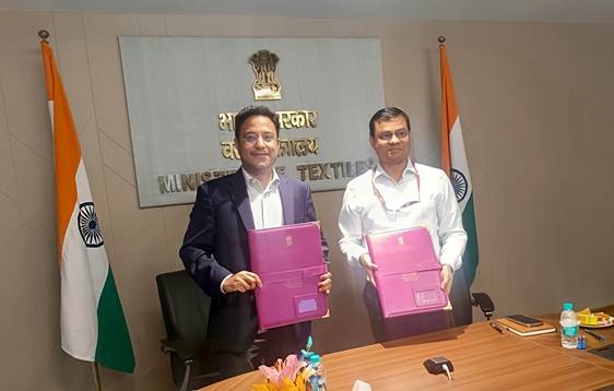 MoU for Evidence-Based Policy Research in the Textile & Apparel Sector